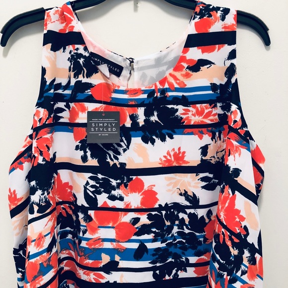 SOLD: Tropical Print Floral Blouse - Picture 3 of 6